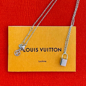 LOUIS VUITTON パンダンティフ ロックイット