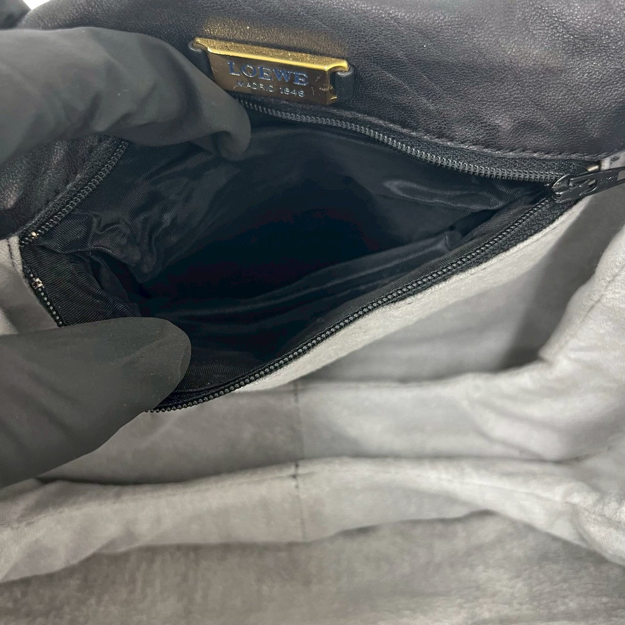 LOEWE ロエベ (Vintage) ショルダーバッグ 10