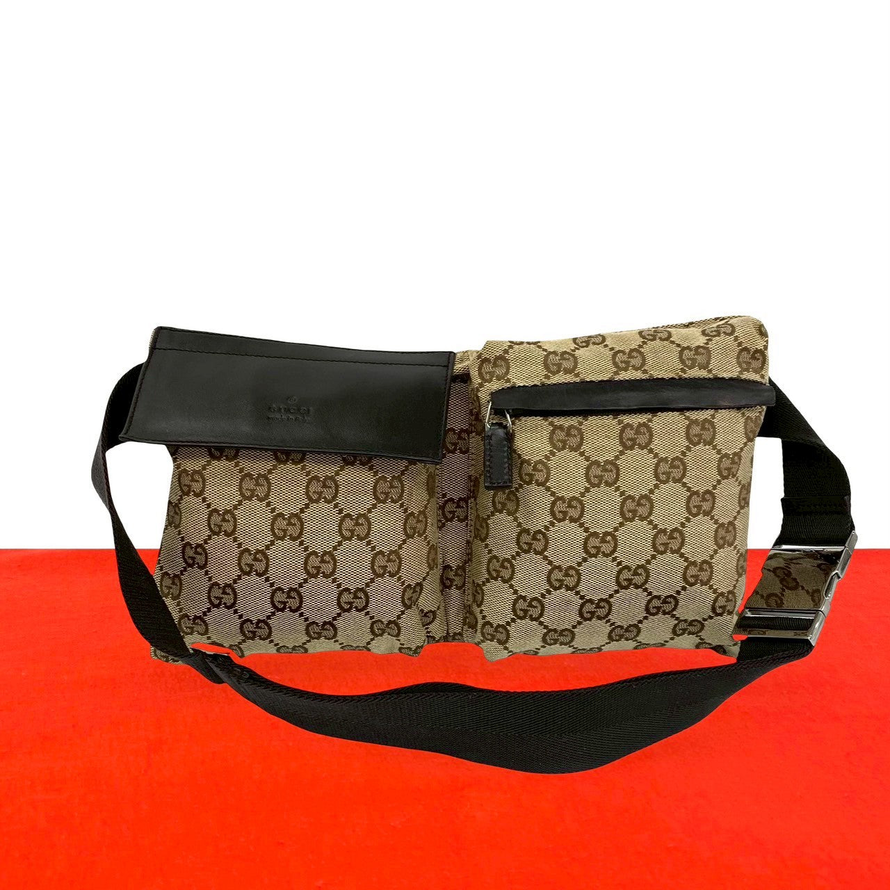 GUCCI グッチ ボディバッグ