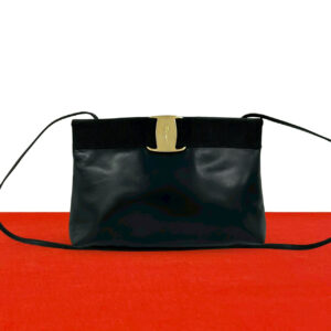 Salvatore Ferragamo サルヴァトーレフェラガモ ショルダーバッグ