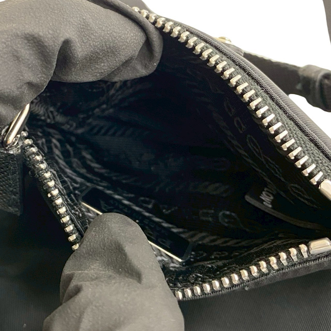 PRADA Re-Nylon 10